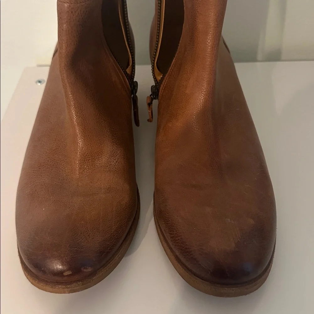 Clark’s Artisan Collection Cognac Tan Brown Leather Booties Size 11 - Picture 3 of 11